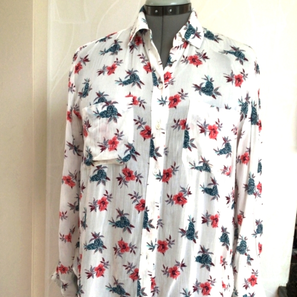 Club Monaco Button down shirt 💙🩷🍍 - Picture 1 of 6